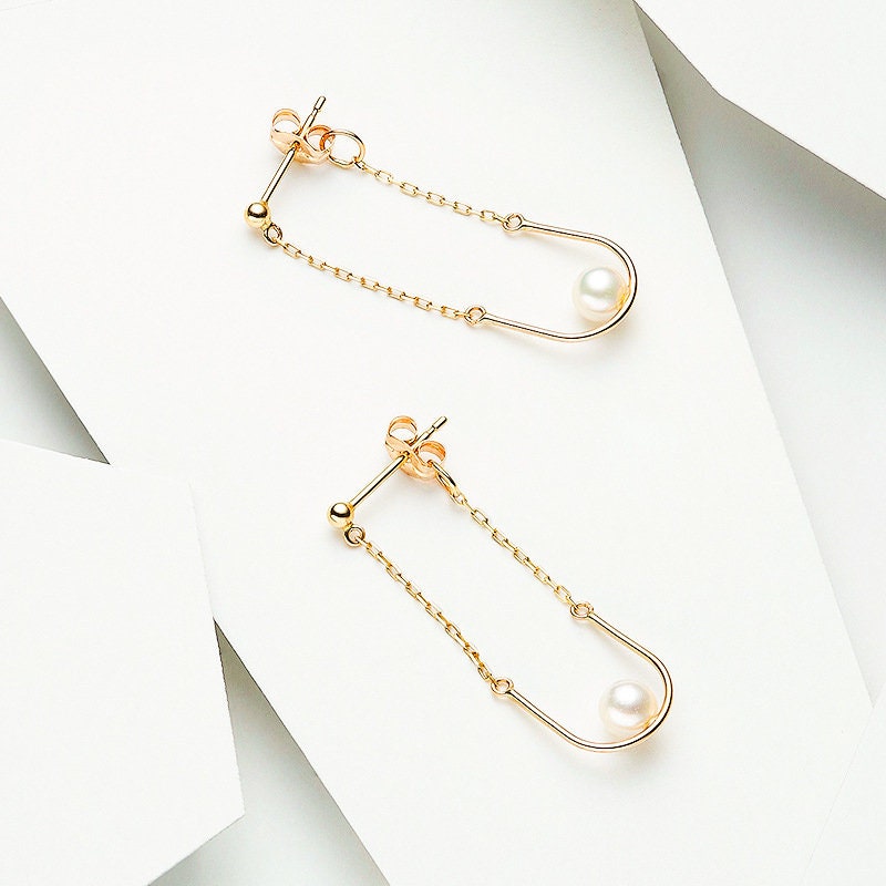 18k Gold Vermeil Swing Pearl Threader Earrings, Delicate Gold U-shape Pearl Dangle Earrings, Tassel Pearl Earring Perfect Gift for her GE248