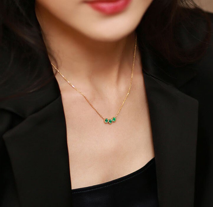 Gold Trio Emerald CZ Necklace, Triple Round Cut Emerald Necklace, Tiny Emerald CZ Pendant, Gold Vermeil Emerald Necklace, Gift for her, GN78