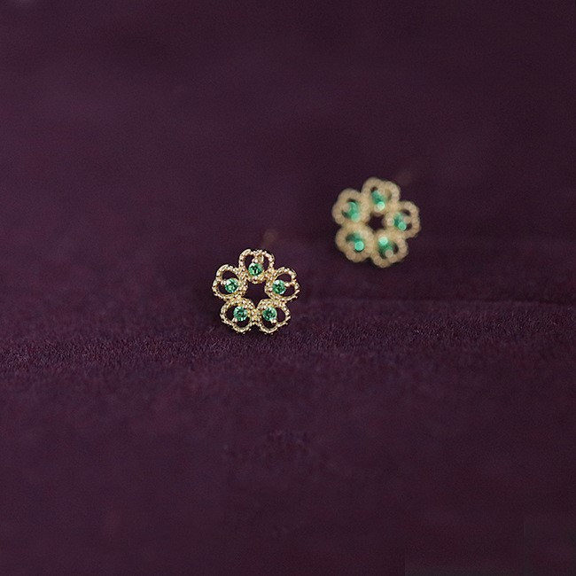 Emerald CZ Flower Earrings, 14k Gold Vermeil Emerald CZ Studs, Minimalist Emerald Earrings, Gifts for Her, Gift for Mom, GE109