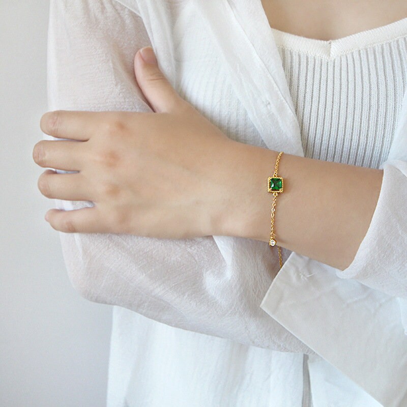 Dainty Emerald Bracelet with litter CZ, Gold Vermeil Emerald Bracelets, Minimalist Emerald Bracelet, Bridesmaid Gift, Gift for Her