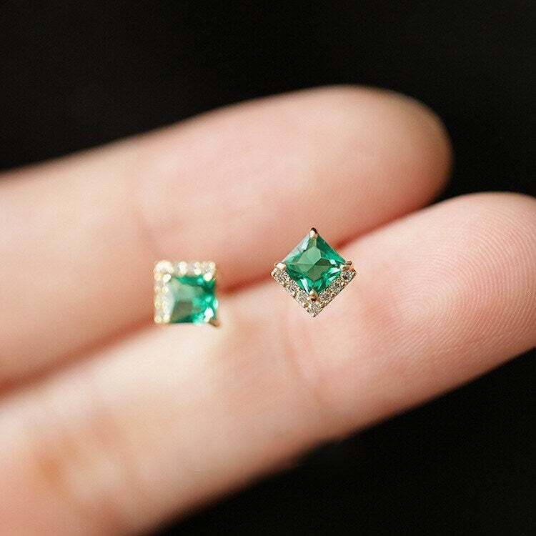 Dainty V-Shape Emerald Earrings, Gold Small Emerald Stud Earrings, Minimalist Green CZ Earrings, Helix Earring, Perfect Gifts for Her, GE82