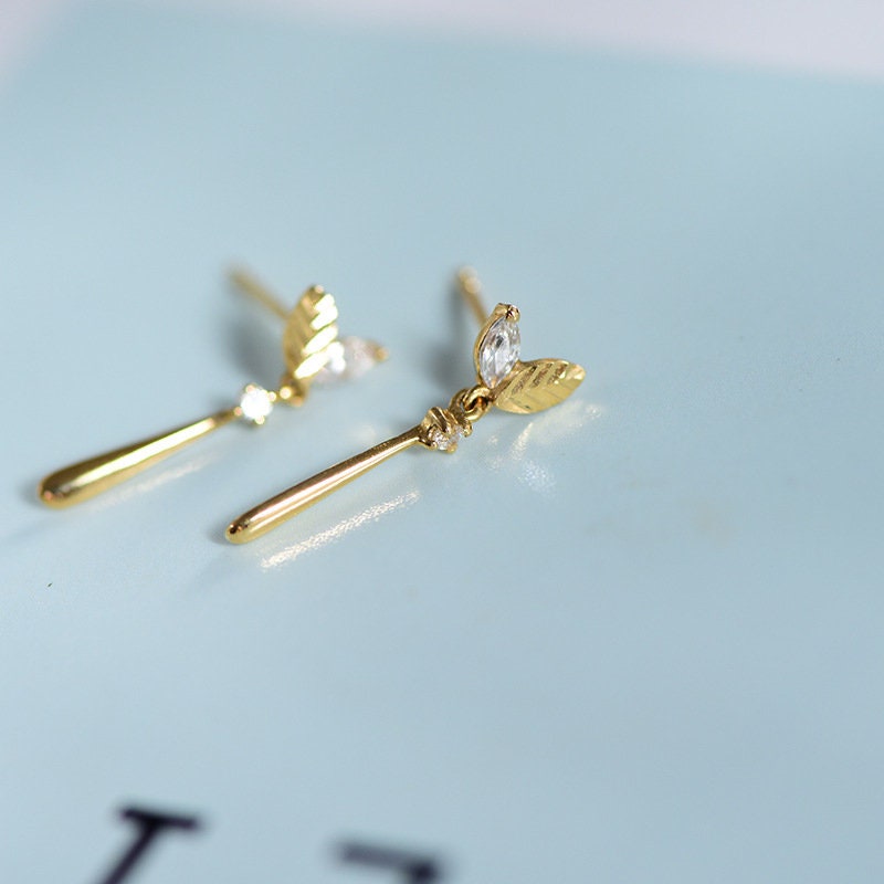 9K Solid Gold Leaf Drop Earrings, Dainty Solid Gold Leaves Dangling Earrings, Minimalist Gold Leaf Earrings, Gifts for Her