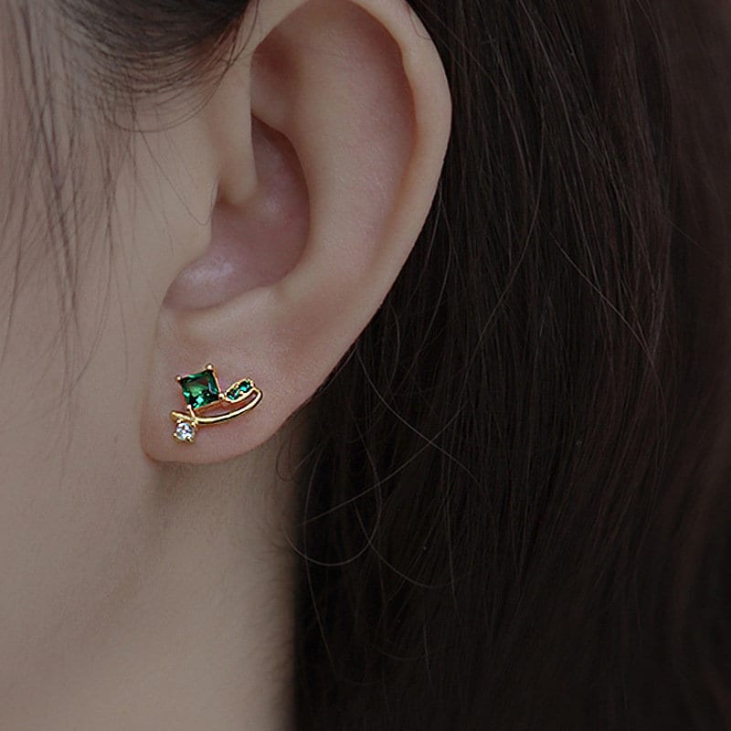 14k Gold Vermeil Fireflies Emerald CZ Stud Earrings, Sparkly Star & Fireflies Emerald CZ Earrings, Unique Design, Gift for her, GE18