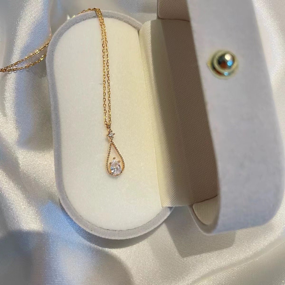 Gold Vermeil Oval CZ Water Drop Necklace, Delicate Droplet Necklace, Dainty CZ Waterdrop Necklace, Gold Skinny Necklace, Gift for Her, GN18