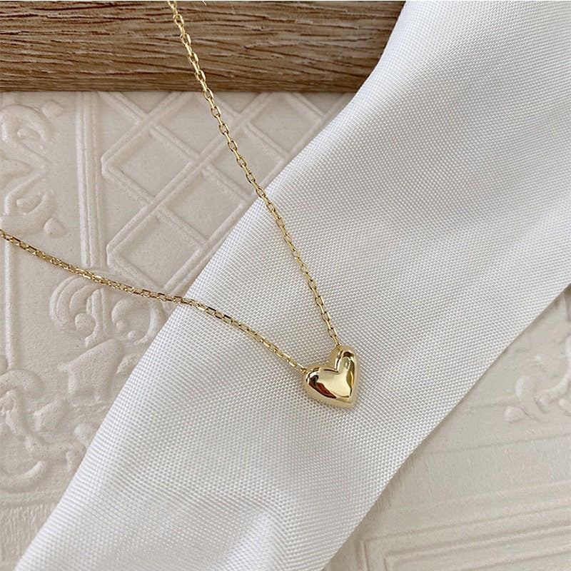 14k Gold Vermeil Dainty Heart Necklace, Gold Heart Pendant, Gold Heart Necklace, Minimalist Necklace, Mom Gift, Gifts for Her, GN19