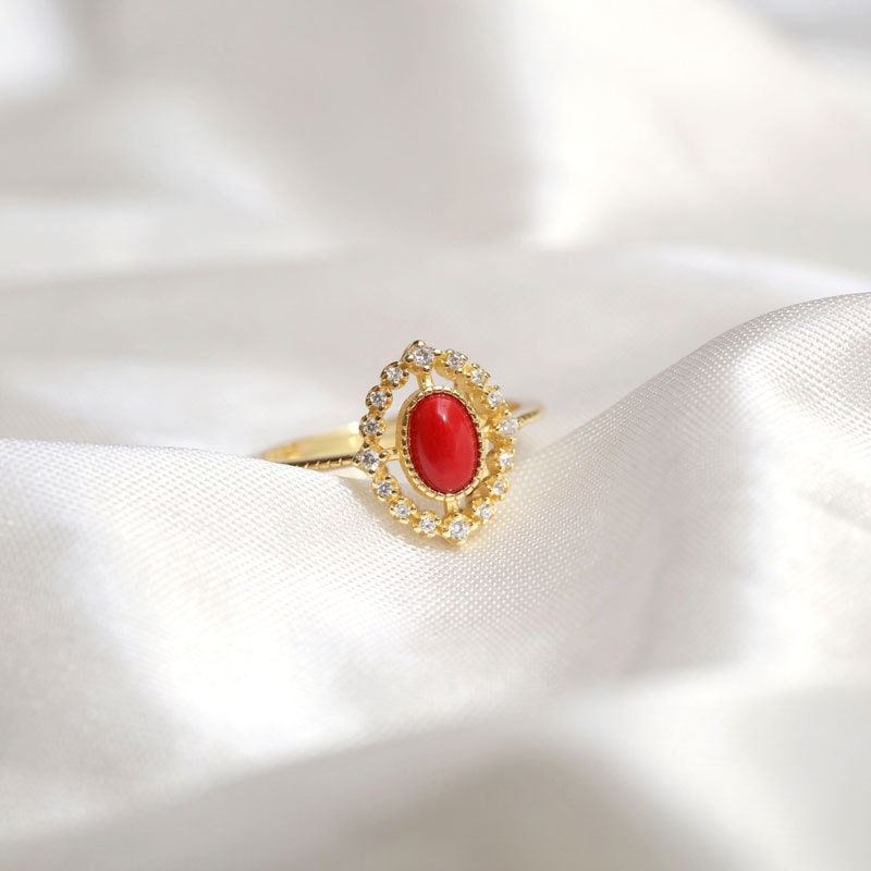 Delicate CZ Red Resin Adjustable Ring, Gold Vintage Open Size Ring, Dainty Minimalist Red Oval Ring, Gift for her, GR06