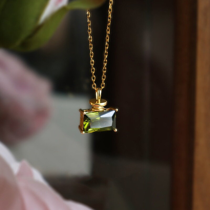 Dainty Olive Green CZ Perfume Bottler Necklace, Gold Vermeil Perfume Bottle Pendant, Statement Necklace, Gift for her, Christmas gift, GN24