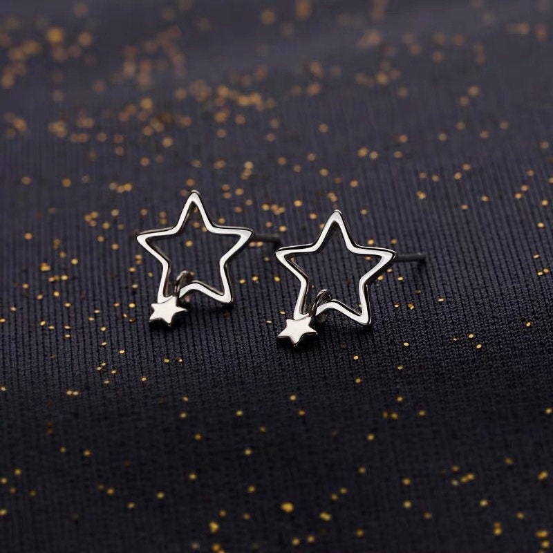 Sterling Silver Hollow-out Star Features Tiny Star Drop & Dangle Earrings, Dainty Star Tassel Drop Earrings, Pretty Modern Design, Gift GE34