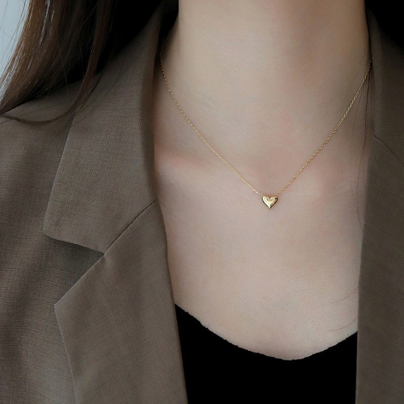 14k Gold Vermeil Dainty Heart Necklace, Gold Heart Pendant, Gold Heart Necklace, Minimalist Necklace, Mom Gift, Gifts for Her, GN19