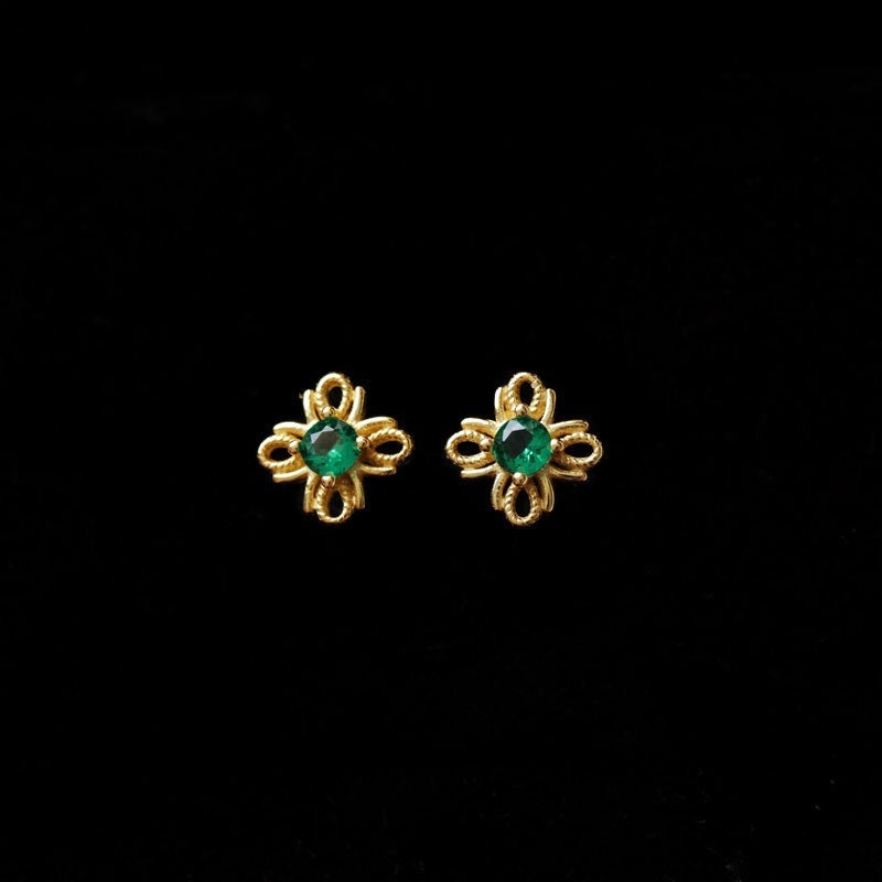 Dainty Gold Emerald CZ Stud Earrings, Deliciated Flower Emerald Earrings, Gold Emerald Flower Studs, Minimalist Green Earring, Gift, GE50