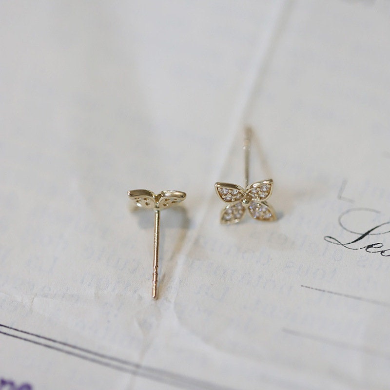 Dainty CZ 14k Gold Vermeil Flower Stud Earrings, Delicate Flower Earrings, Gold Flower CZ Studs, Minimalist Plant Earrings, Gifts, GE60