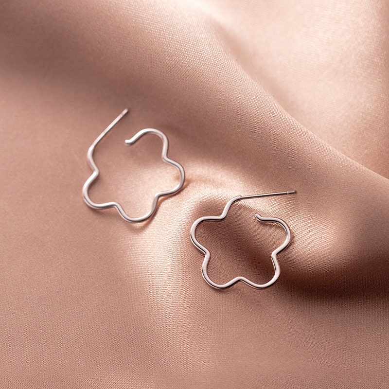 Dainty Sterling Silver Flower-shaped Drop Earrings, Gold Flower Earring, Hollow-out Flower Earrings, Five Petals Design Earring GE134