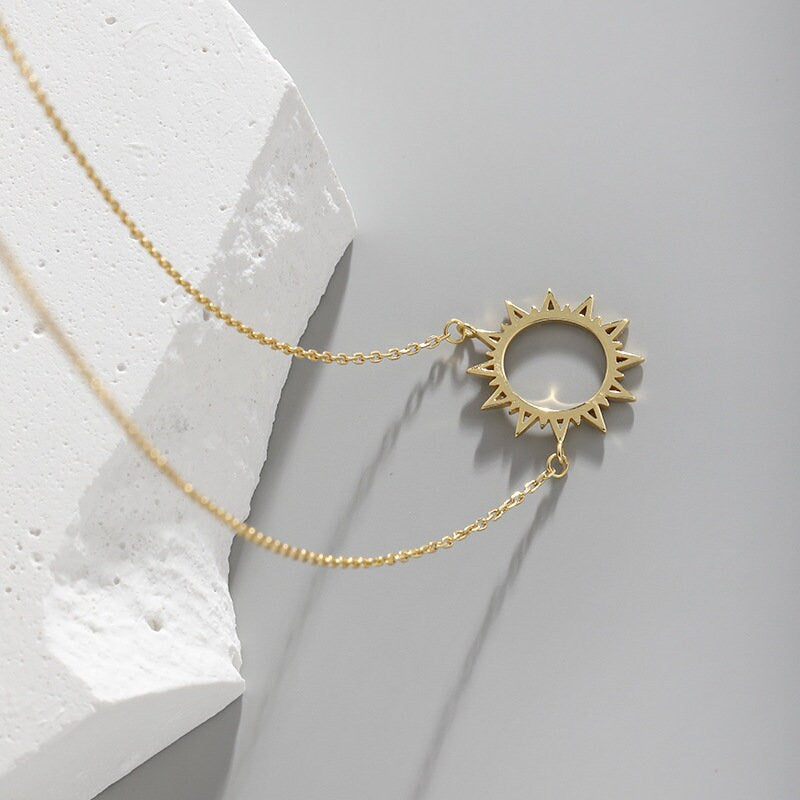 18k Gold Vermeil Sun Necklace, Gold Sunburst Necklace, Dainty Sunburst Pendant, Minimalist Sun Necklace, Women Necklace, Gift for her, GN47