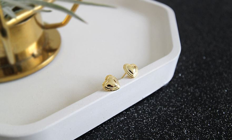 925 Silver Heart Stud Earrings, Dainty Heart Earring, Silver Heart Earrings, Gold Heart Studs, Minimalist Studs, Gift for her, GE154