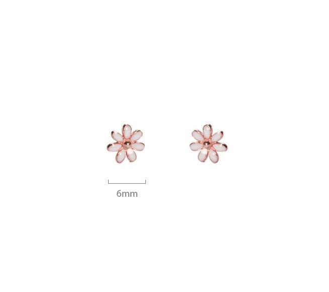 Rose Gold Tiny Flower Stud Earrings, Dainty Plant Earrings, Tiny Daisy Studs, Floral Earrings, Helix Earrings, Gift for her, GE139