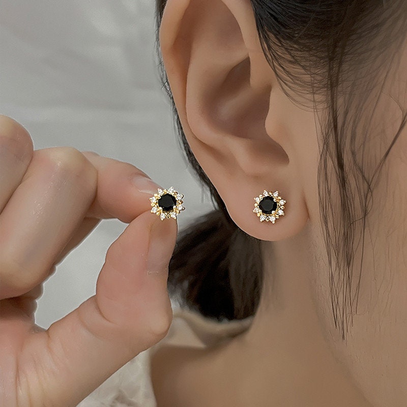 14k Gold Vermeil Tiny Black Onyx Stud Earrings, Round Onyx Paving full CZ Earrings, Minimalist Earrings, Helix Earrings, Gift for her, GE200