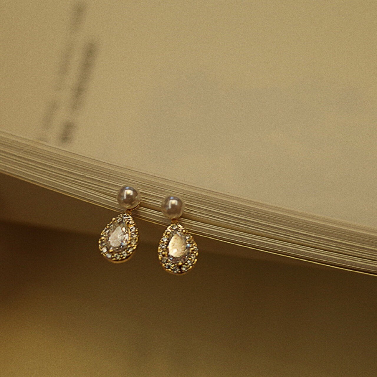 Delicate CZ Waterdrop Drop/Dangle Earrings, Paving Full CZ Droplet Dangle Earrings, Dainty Pearl & Teardrop Earrings, Gift for her, GE198