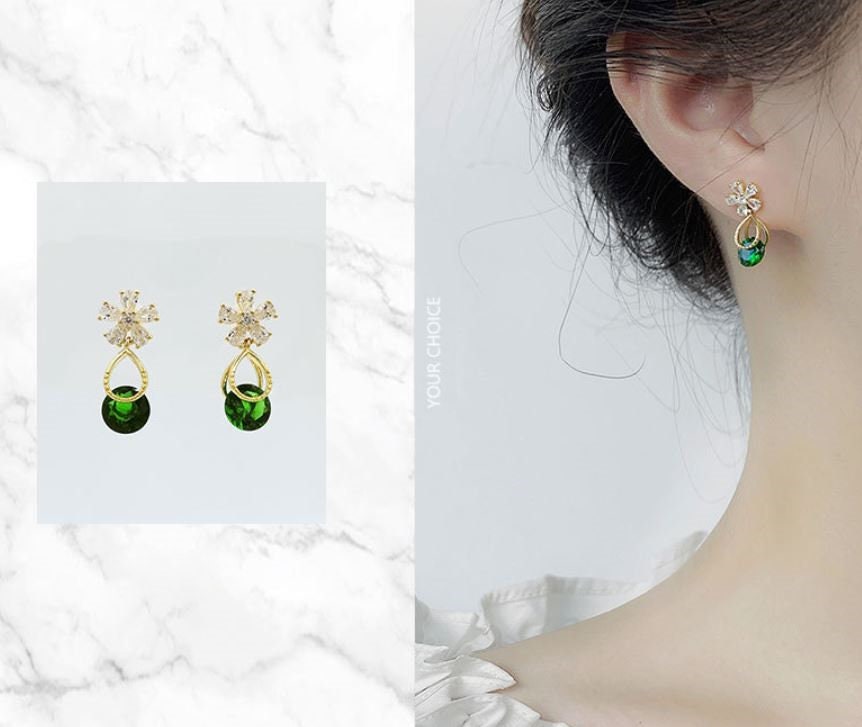 Delicate CZ Flower & Emerald Drop/Dangle Earrings, Sparkly Flower CZ Earrings, Dainty Round Cur Emerald Drop Earrings, Gift for her, GE201