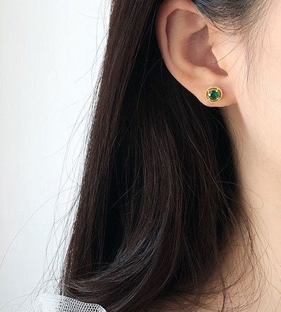 14k Gold Vermeil Round Cut Emerald CZ Earrings, Round Emerald Studs, May Birth Stone Earrings, Gift for her, GE225