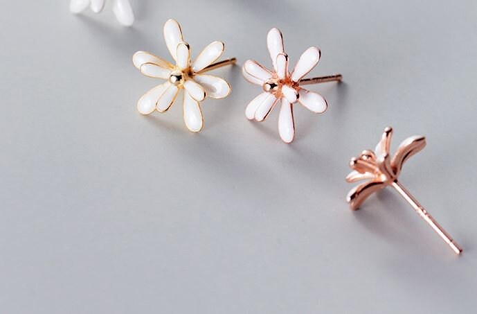 14k Rose Gold Vermeil Flower Earrings, Multi-petal florets Earrings, Dainty Flower Studs, Plant Earrings, Minimalist, Gift for her, GE219