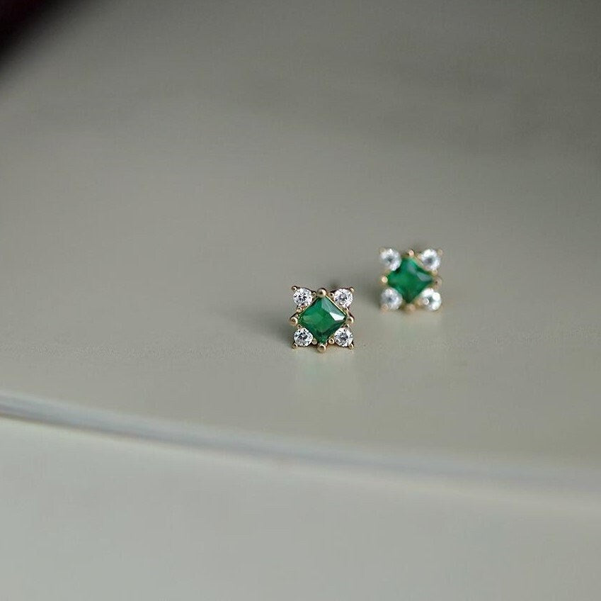 Dainty Emerald CZ Stud Earrings, Gold Emerald Earrings, Square Emerald Green Studs, Minimalist Green Earring, Gift for her, GE215