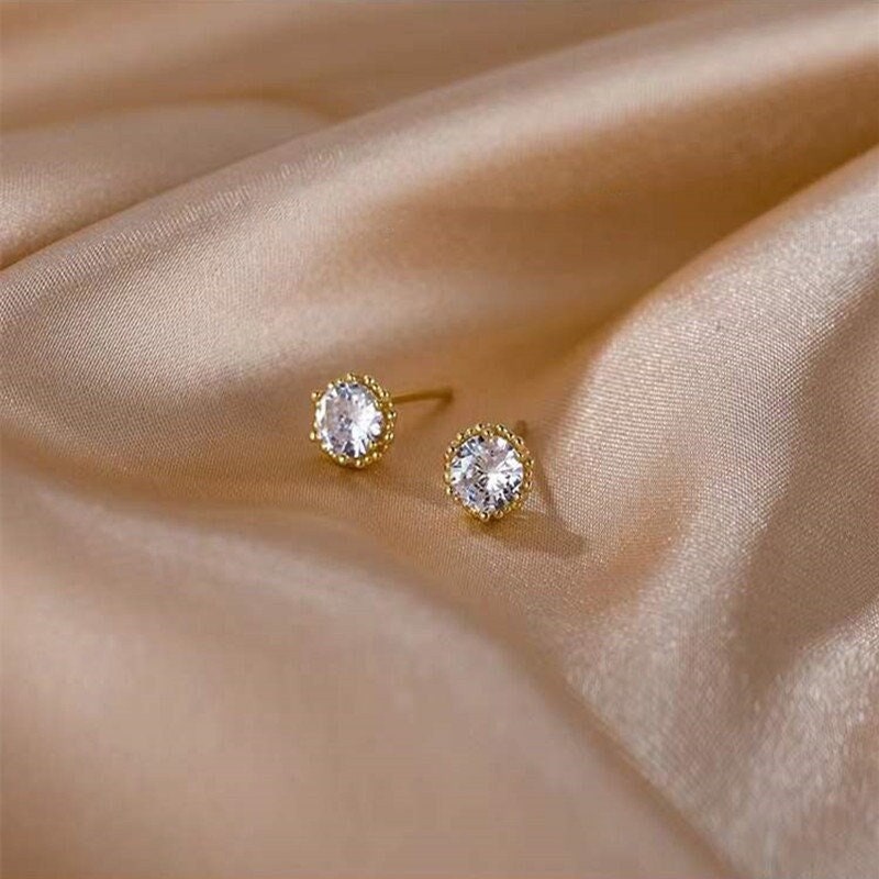 Dainty Gold Vermeil Round Cut CZ Earrings, Silver Round CZ Earrings, Round CZ Studs, Bridesmaids Gift, Birthday Gift, Gift for her, GE246