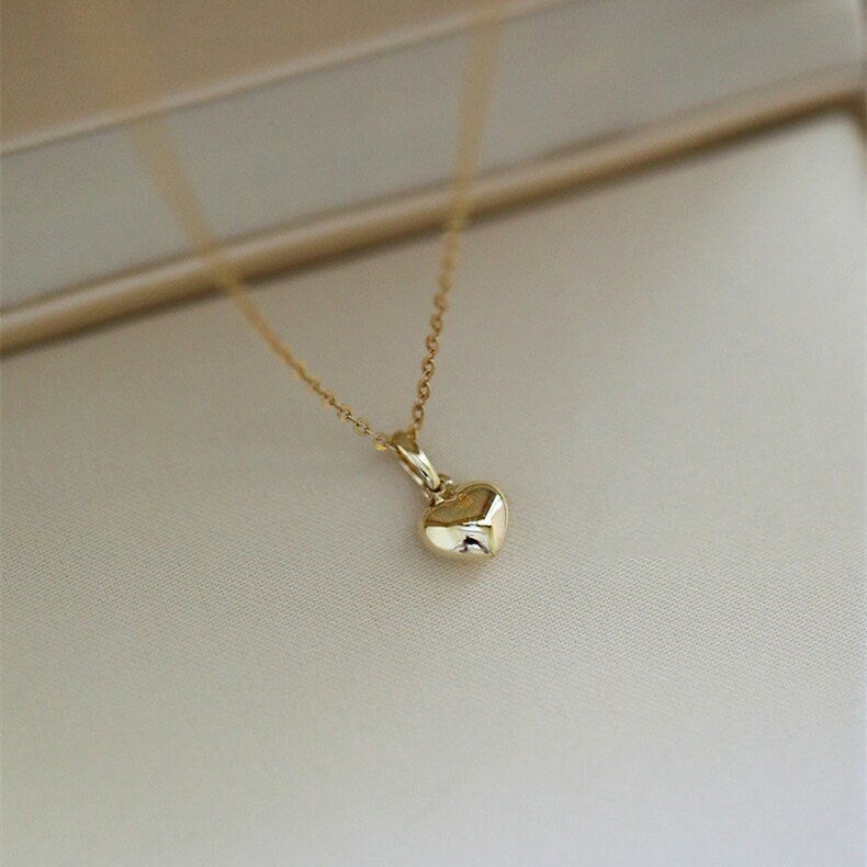 14k Gold Vermeil Stereoscopic Heart Necklace, Tiny Heart Necklace, Small Heart Pendant, Minimalist Silver Heart Necklace, Gift for her, GN75