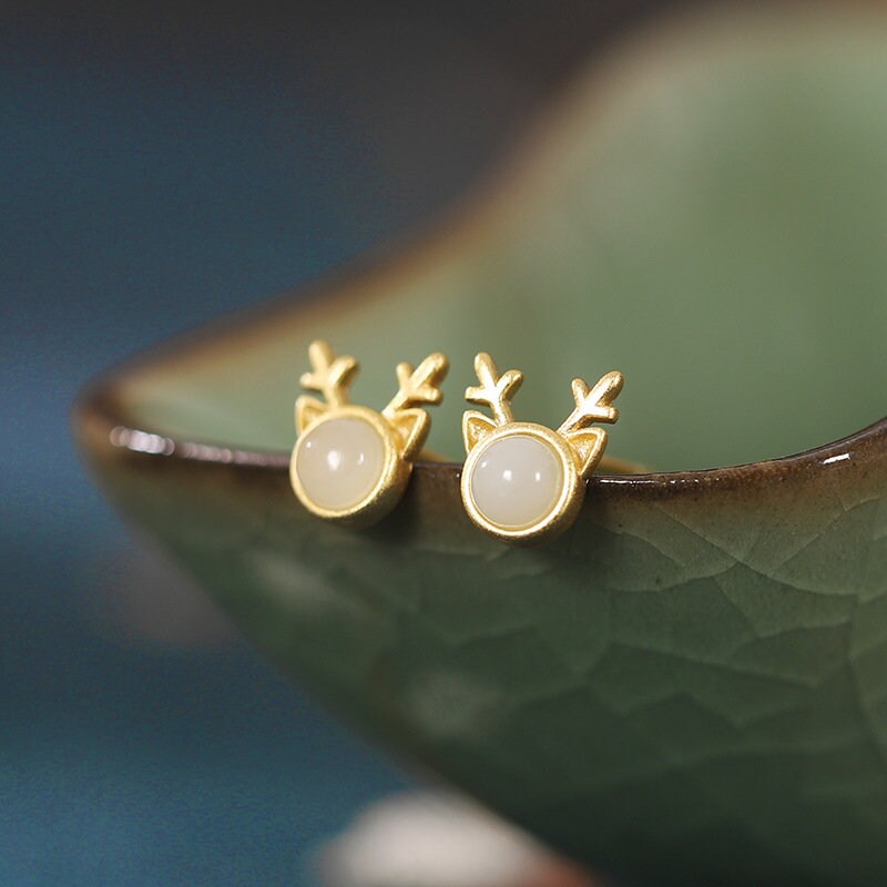 Tiny Gemstone Deer Earrings, Gold Vermeil Jade/Turquoise/Agate Earrings, Gold Deer Studs, Minimalist Gemstone Earring, Gift for her, GE252