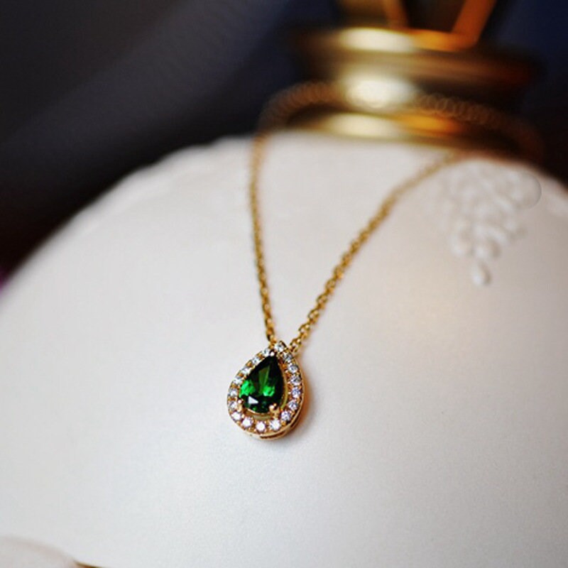 Emerald Waterdrop Necklace, Gold Vermeil Emerald CZ Teardrop Necklace, Droplet Emerald CZ Pendant, Minimalist Necklace, Gift for her, GN77