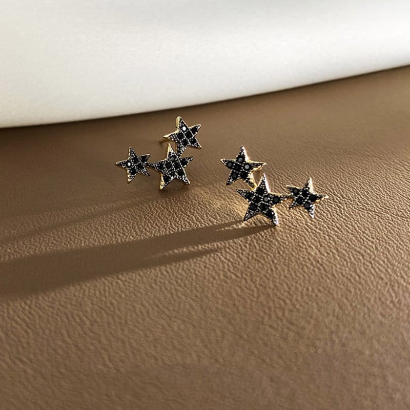 Black CZ Star Stud Earrings, Gold Black Star Earrings, Trio Star Earrings, Three Black Star Earrings, Minimalist Earring, Gift for her GE267