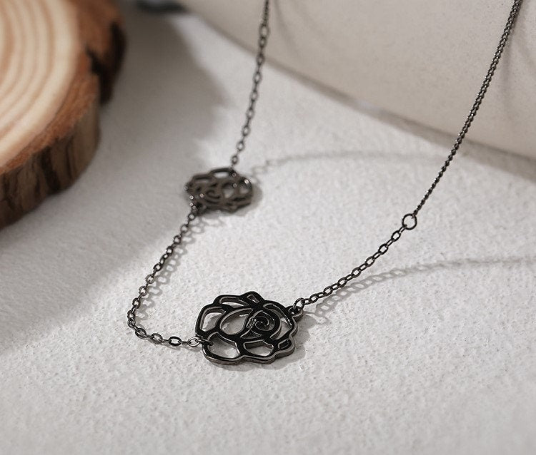 Black Gold Rose Necklace, Dainty Black Rose Choker Necklace, Black Flower Necklace, Black Rose Necklace, Minimalist, Gift for her, GN86