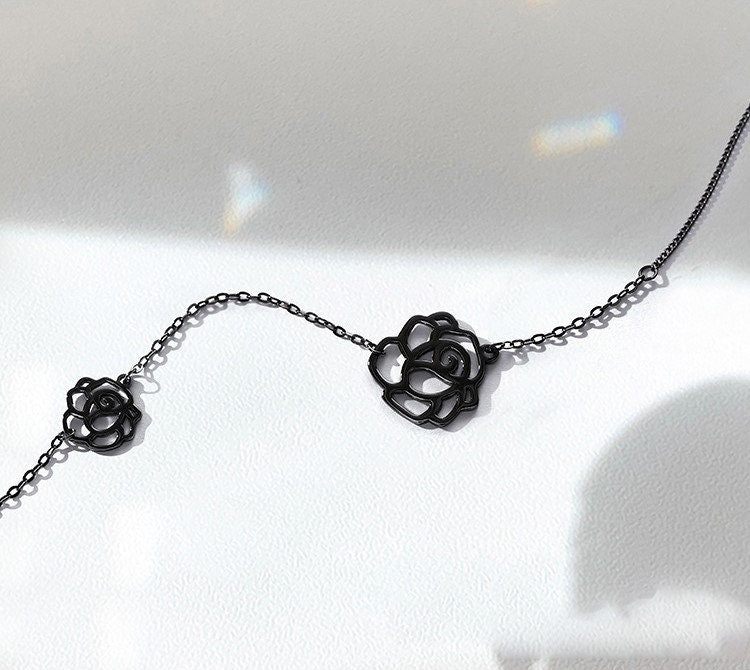 Black Gold Rose Necklace, Dainty Black Rose Choker Necklace, Black Flower Necklace, Black Rose Necklace, Minimalist, Gift for her, GN86