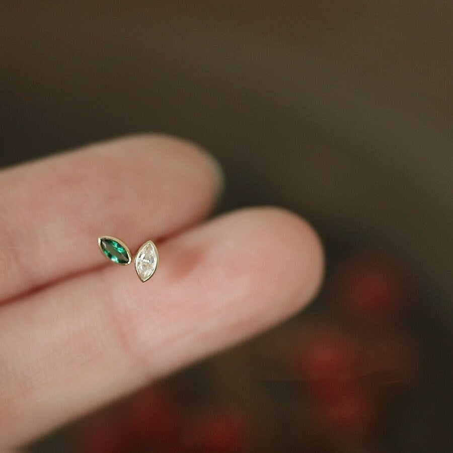 Gold Marquise cz Stud Earrings, Marquise Emerald CZ Earrings, Clear CZ Earring, Minimalist Green CZ Studs, Helix Earrings Gift for her GE299